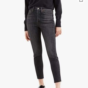 Levi skinny jeans